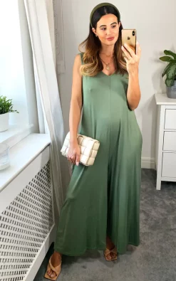 Brand new ⭐ HOXTON GAL Oversized Relaxed Fit V Neck Sleeveless Jumpsuit In Khaki ????