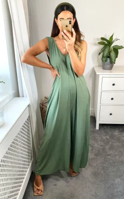 Brand new ⭐ HOXTON GAL Oversized Relaxed Fit V Neck Sleeveless Jumpsuit In Khaki ???? -Jolie Moi shop unnamed file 221